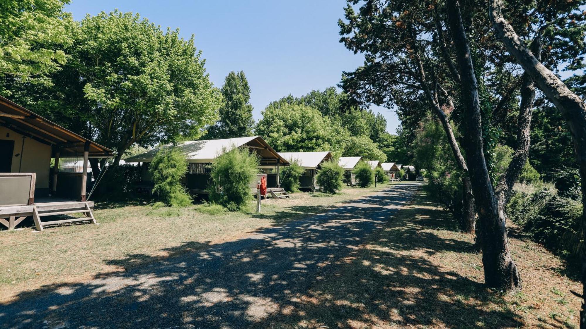 Camping La Pree Les Portes-en-Re Екстер'єр фото